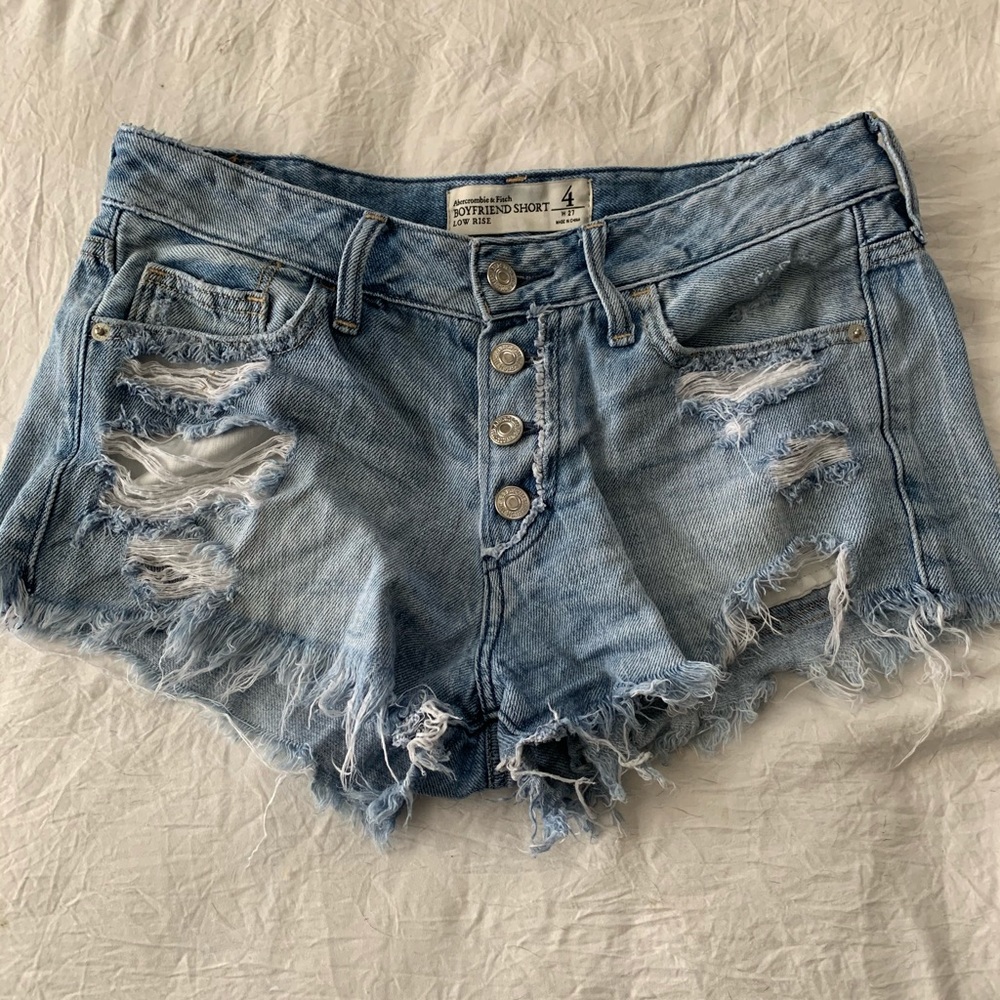 abercrombie and fitch low rise denim shorts